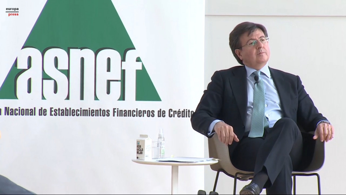 Arquivo - O secretario xeral de Asnef, Ignacio Pla, na presentación do protocolo de transparencia no crédito revolving o 25 de maio de 2021.