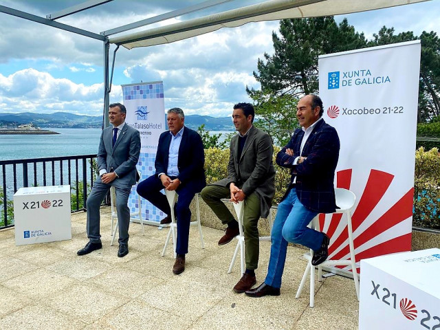 Presentación dos bonos Quedamos en Galicia 2022.