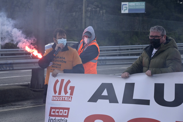 Arquivo - Protesta de traballadores de Alu Ibérica