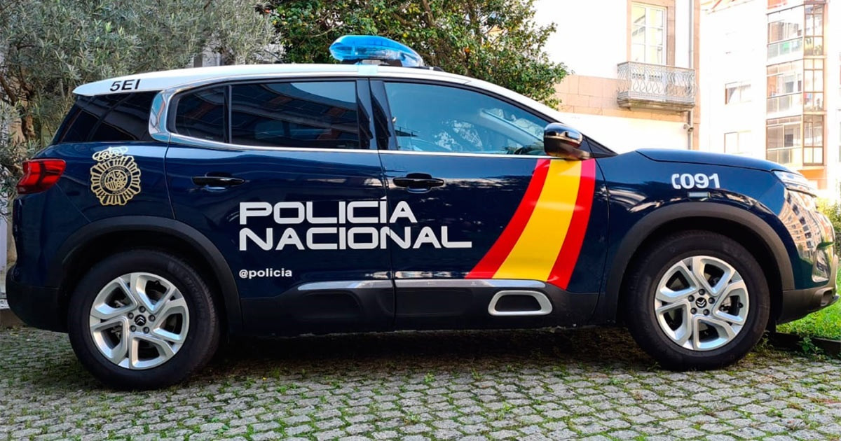 Un coche da Policía Nacional (CNP)