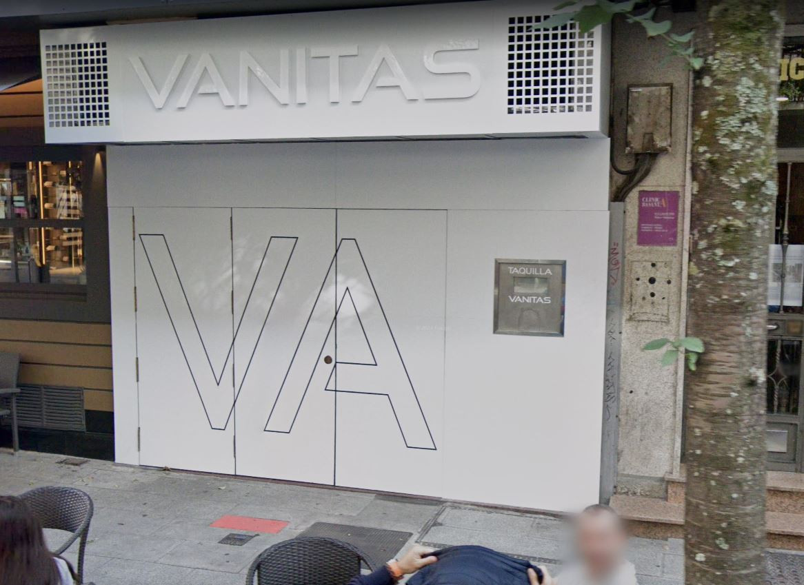 Entrada al Vanitas de Santiago en una imagen de Google Street View
