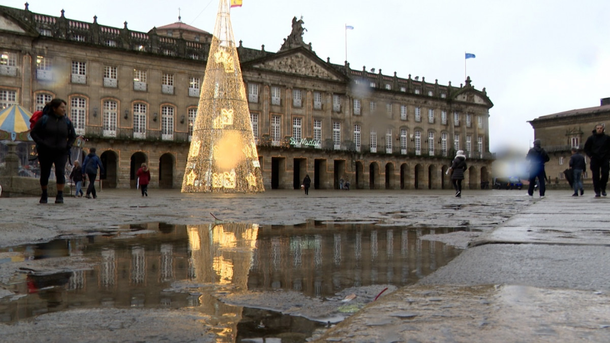 Lluvia en la Praza do Obradoiro, en Santiago de Compostela.