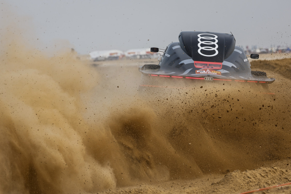 EuropaPress 4895643 204 peterhansel stephane fra boulanger edouard fra team audi sport audi rs