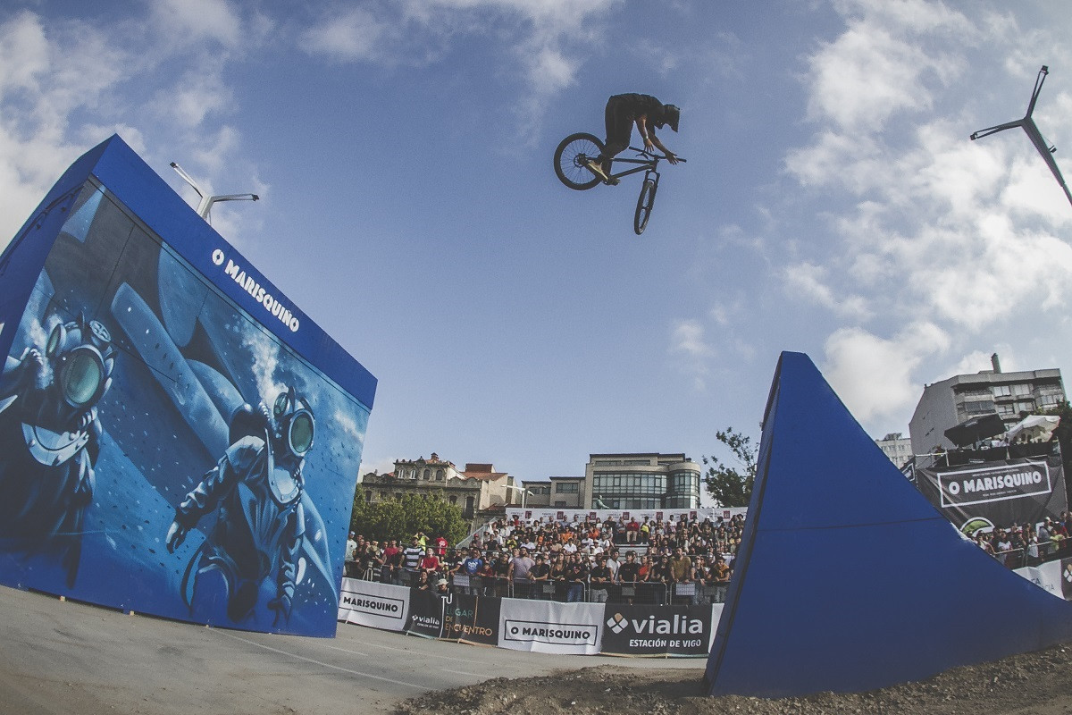 Archivo - Organizadores de O Marisquiño aseguran que buscan ubicación para el Dirt Jump ante la "falta de respuesta" del Puerto.