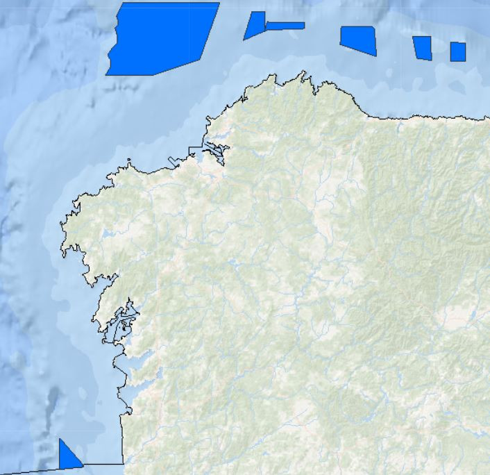 Zonas de alto potencial para el desarrollo de la energía eólica marina frente a Galicia según el visor de información del Ministerio para la Transición Ecológica