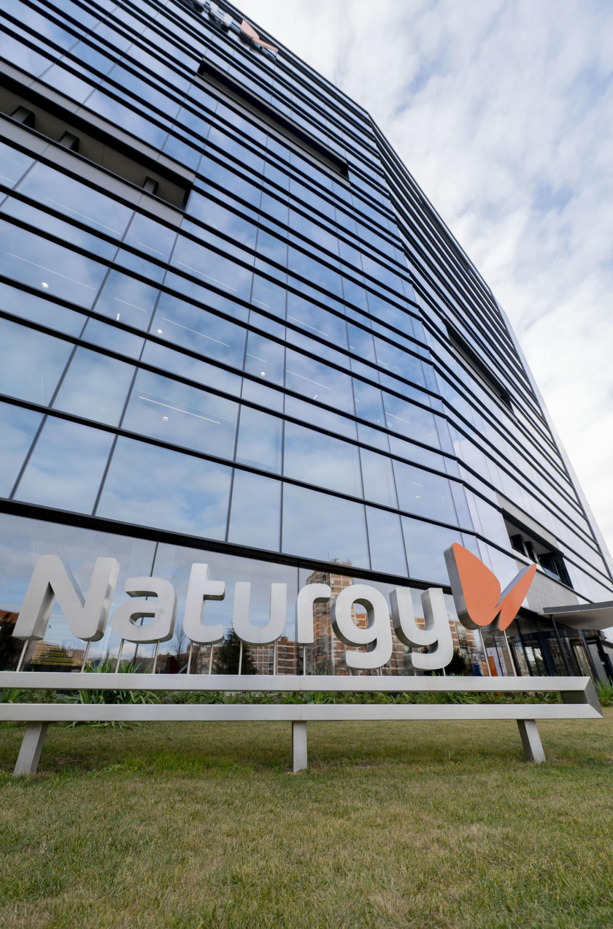 Sede de las oficinas principales de la compañía Naturgy Energy Group