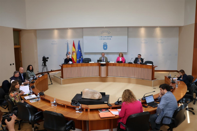 Comisión 8ª, de Pesca e Marisqueo, del Parlamento gallego.