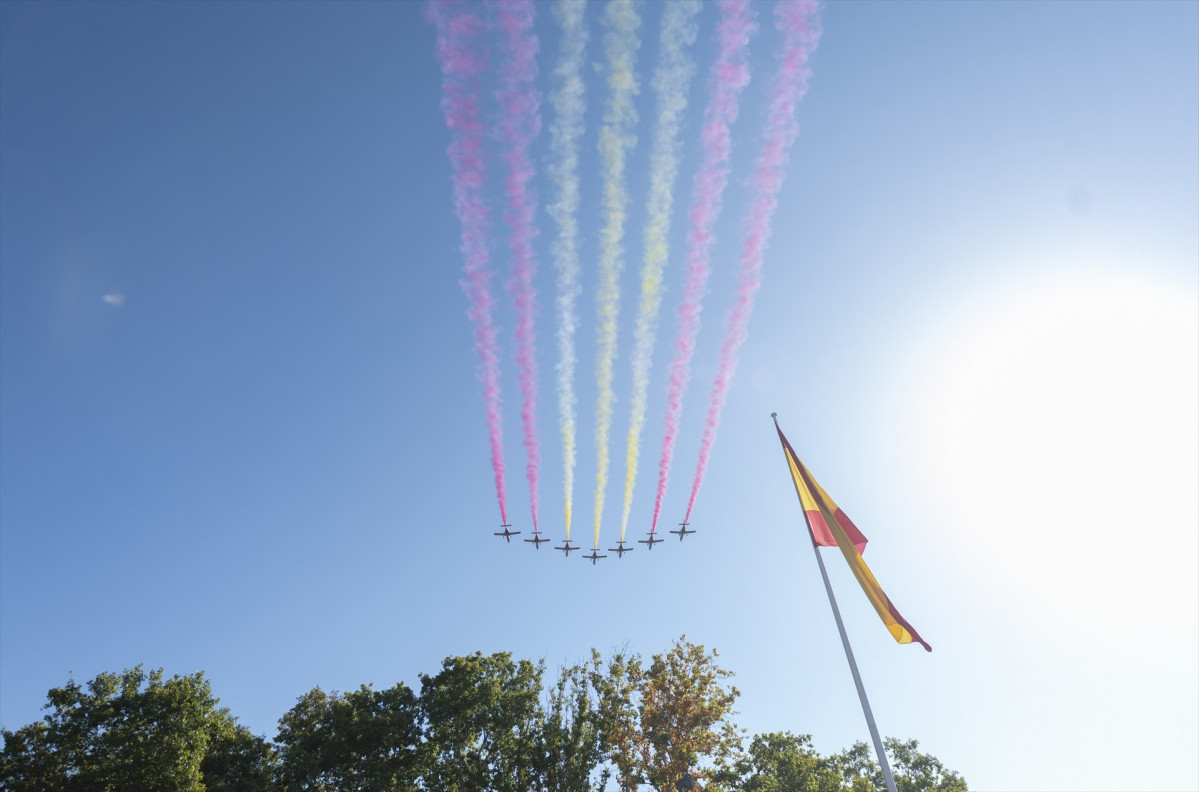 EuropaPress 5500838 colores bandera espana patrulla aguila desfile 12 octubre dia fiesta