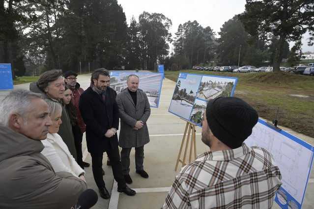 Archivo - El vicepresidente primero y conselleiro de Presidencia, Xustiza e Deportes, Diego Calvo, ha participado en la presentación del  proyecto del nuevo skatepark en Culleredo.  18/12/2023 Foto: Moncho Fuentes / AGN A Coruña