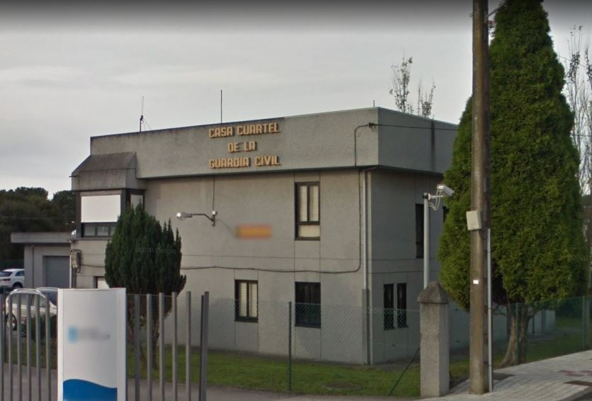Cuartel de la Guardia Civil de A Laracha en una foto de Google Street View