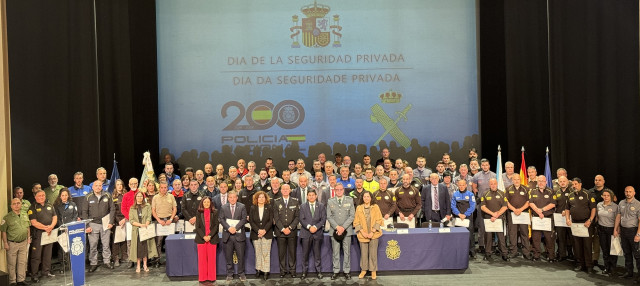 El delegado del Gobierno en Galicia, Pedro Blanco, preside el acto del Día de la Seguridad Privada